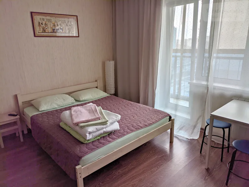 улица Молодогвардейцев, 76