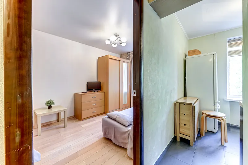 6-я Красноармейская улица, 18