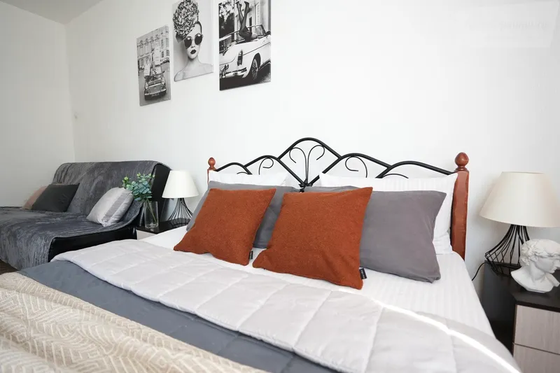 Омская улица, 23