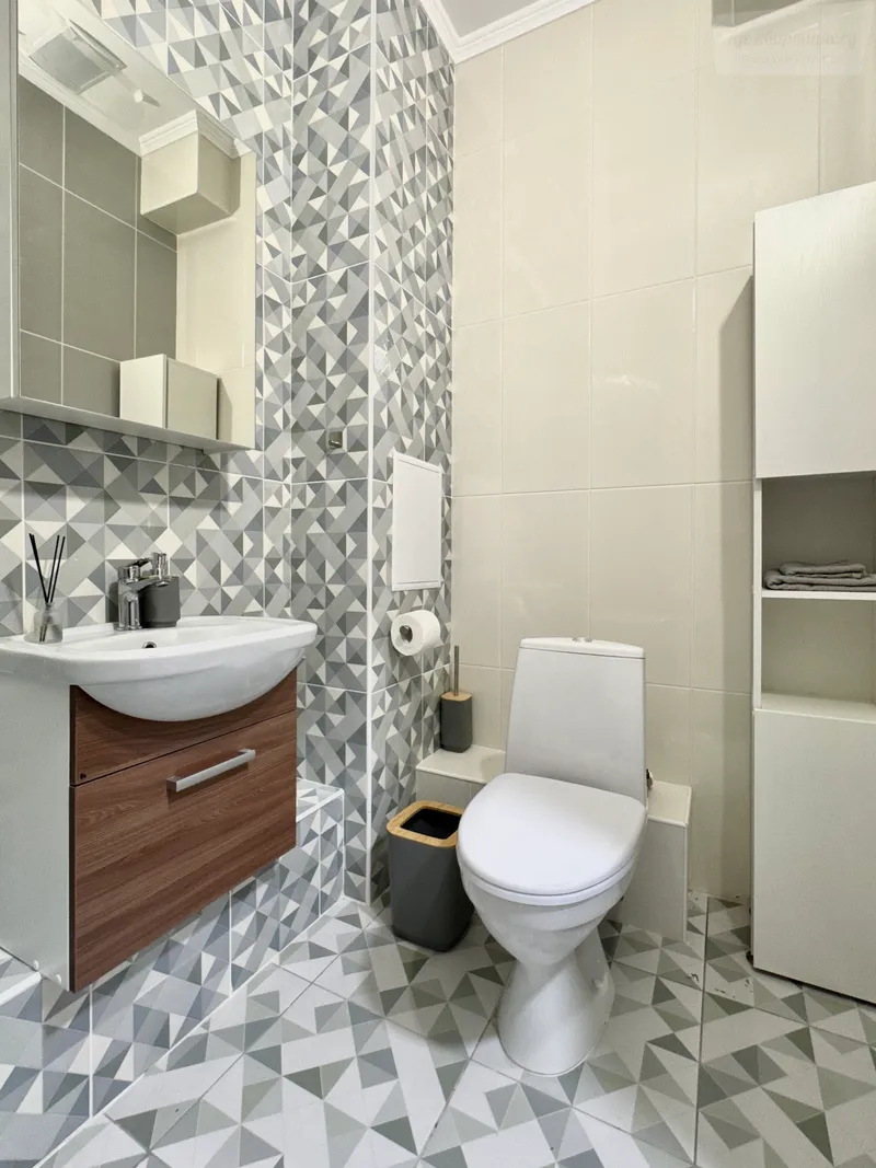 улица Нины Петровой, 6к5