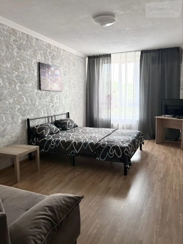 улица Александра Покрышкина, 4/10