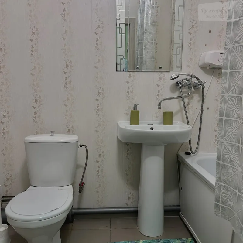 улица Александра Покрышкина, 2/1
