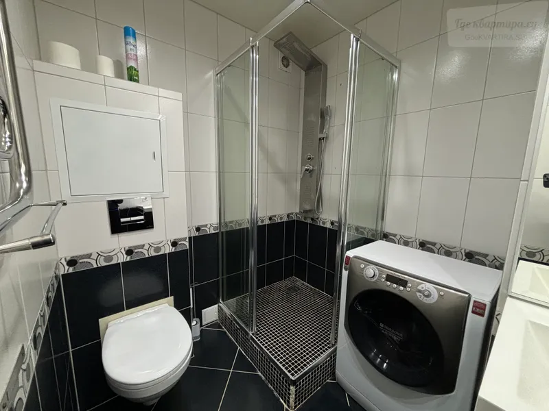 Десятинная улица, 10