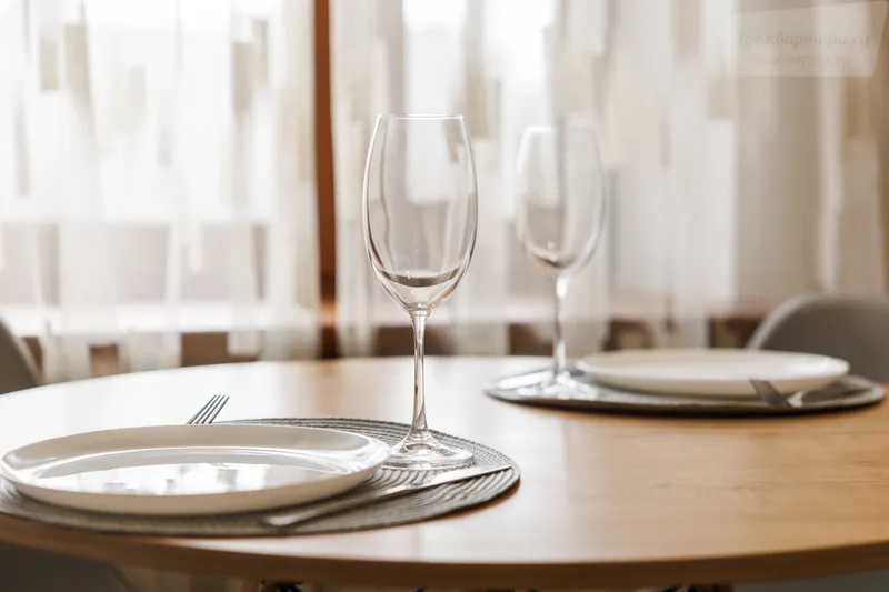 Красноармейский проспект, 1