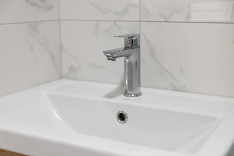 Красноармейский проспект, 1