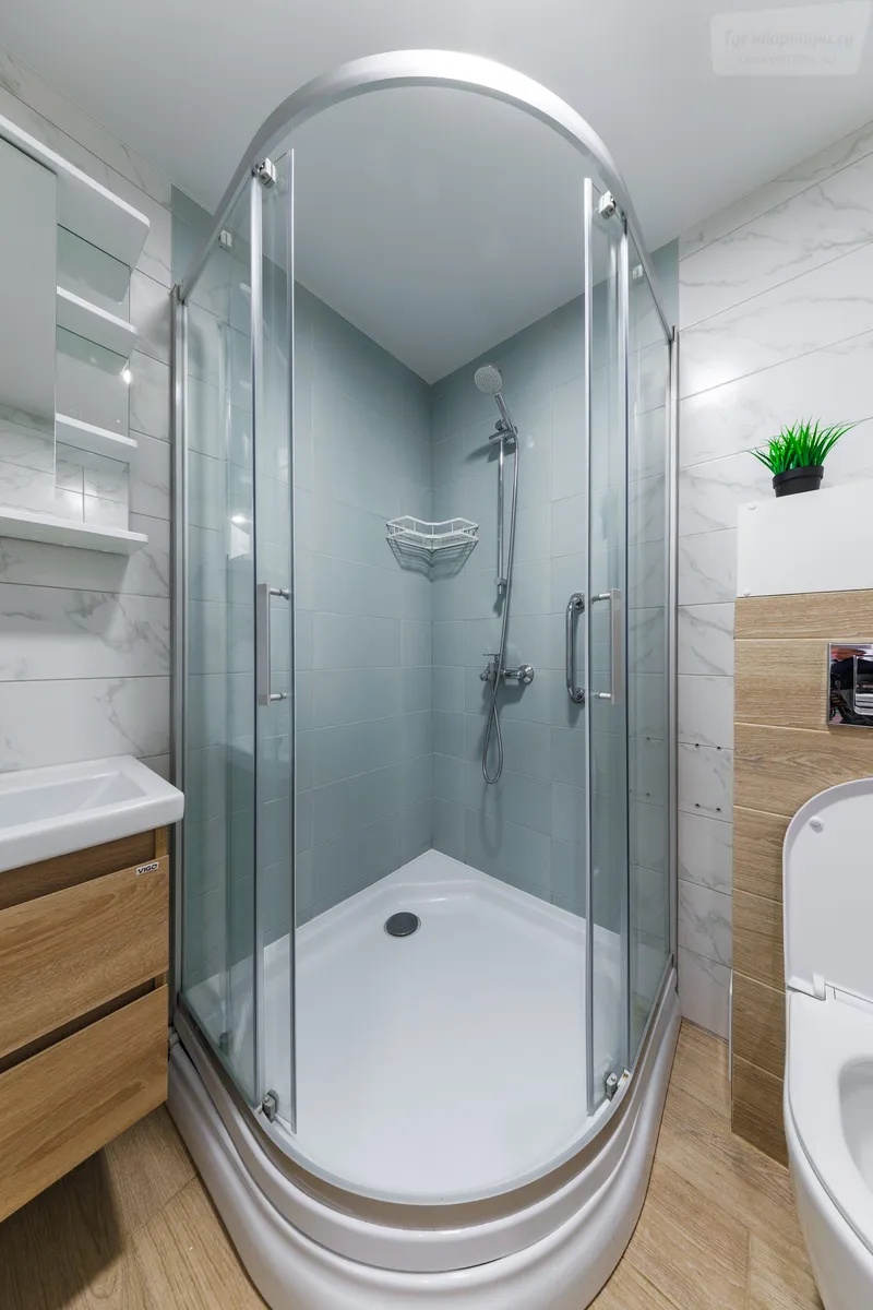 Красноармейский проспект, 1