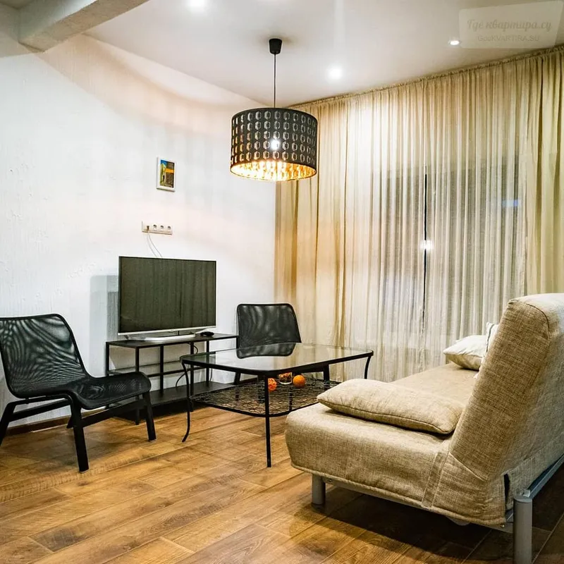 улица Леселидзе, 15