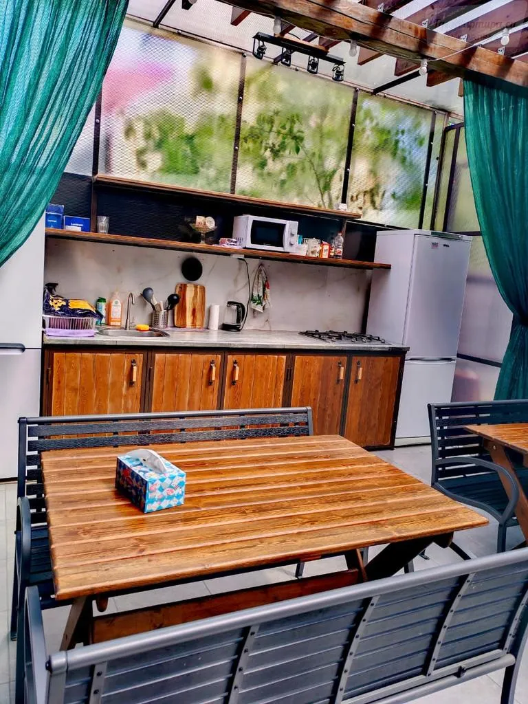 улица Леселидзе, 15