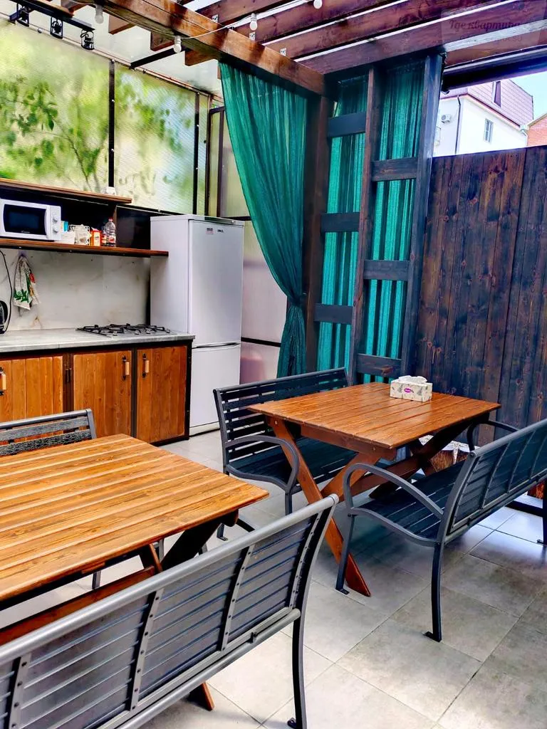 улица Леселидзе, 15