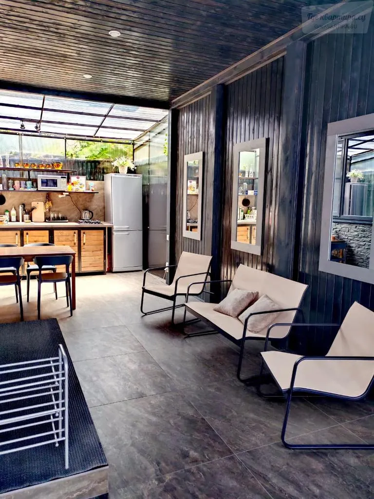 улица Леселидзе, 15