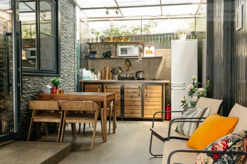 улица Леселидзе, 15