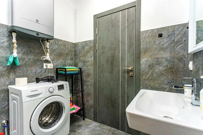 улица Леселидзе, 15