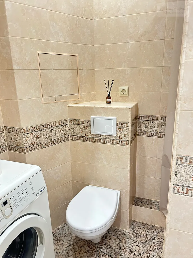 Среднерогатская улица, 16к4