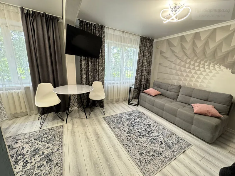 9-й микрорайон, 30