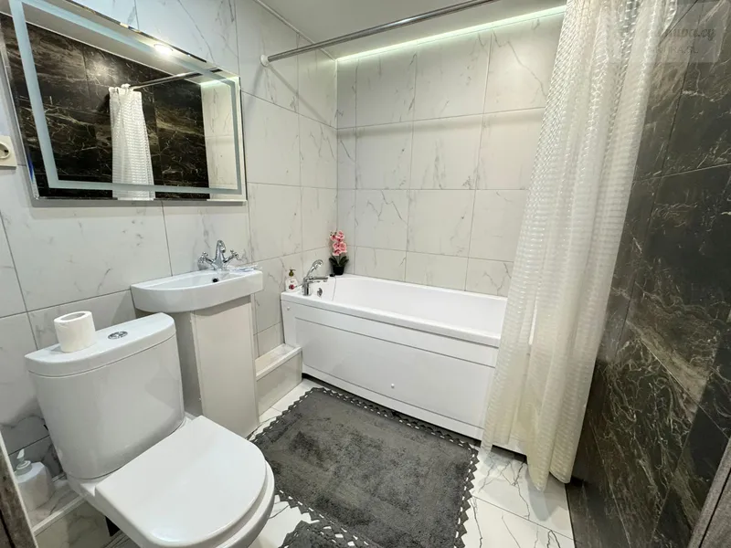 9-й микрорайон, 30