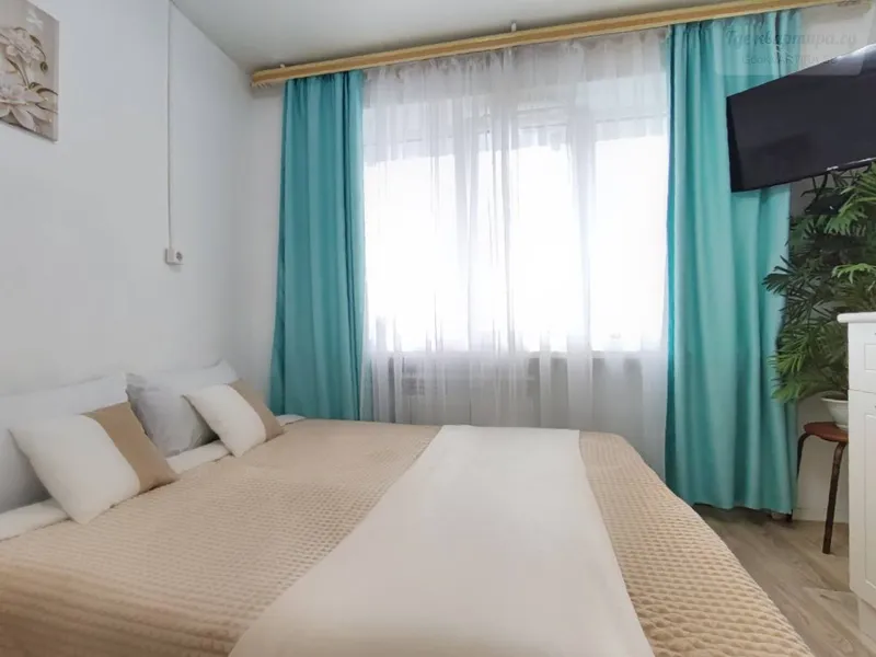 Ново-Садовая улица, 273