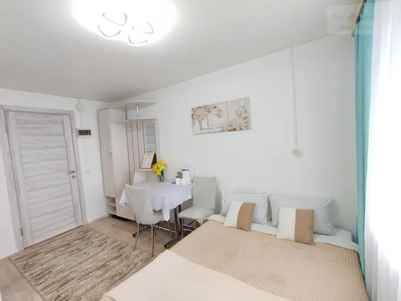 Ново-Садовая улица, 273