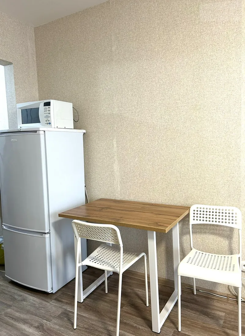 улица Лесников, 25