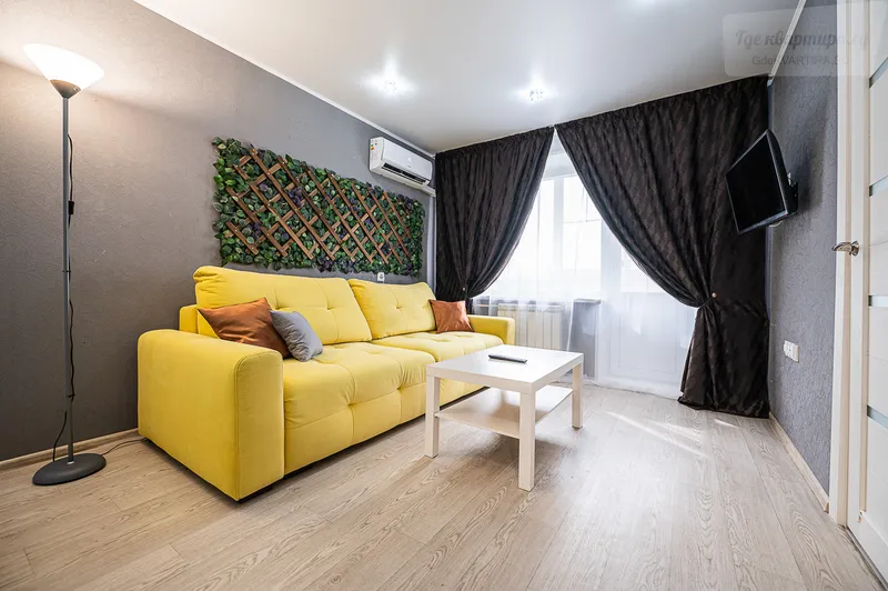 Фото квартиры: Свердловский проспект, 58