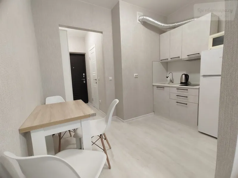 Песочная улица, 1к4