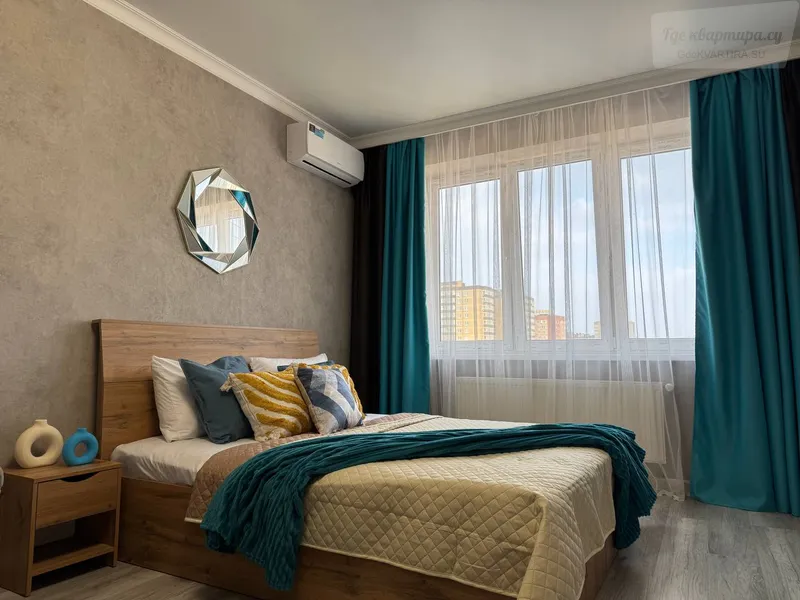 улица им. Героя Яцкова И.В., 14