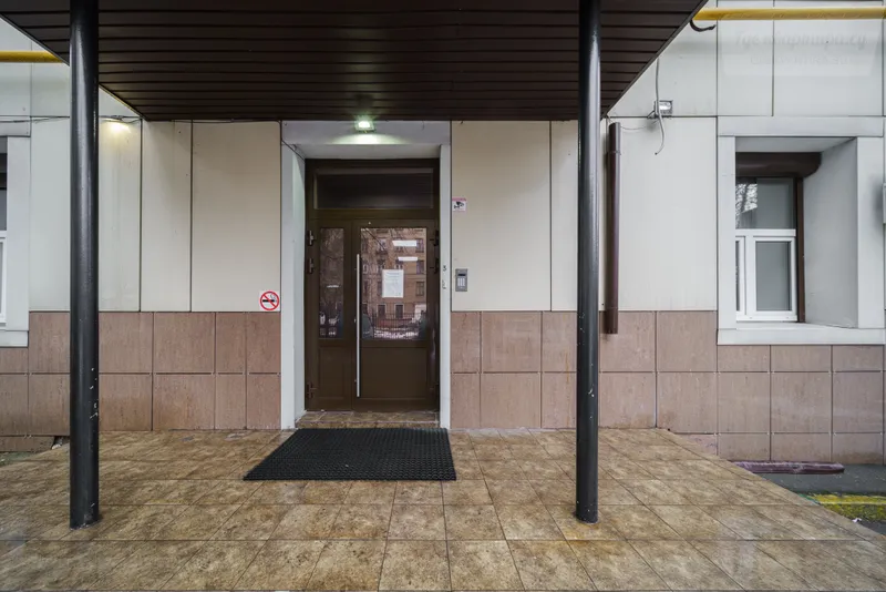 Нижняя Первомайская улица, 64