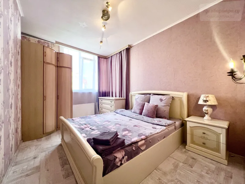 улица Архитектора Ишунина, 6