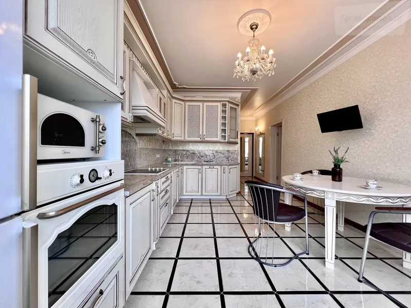 улица Архитектора Ишунина, 7/1к1