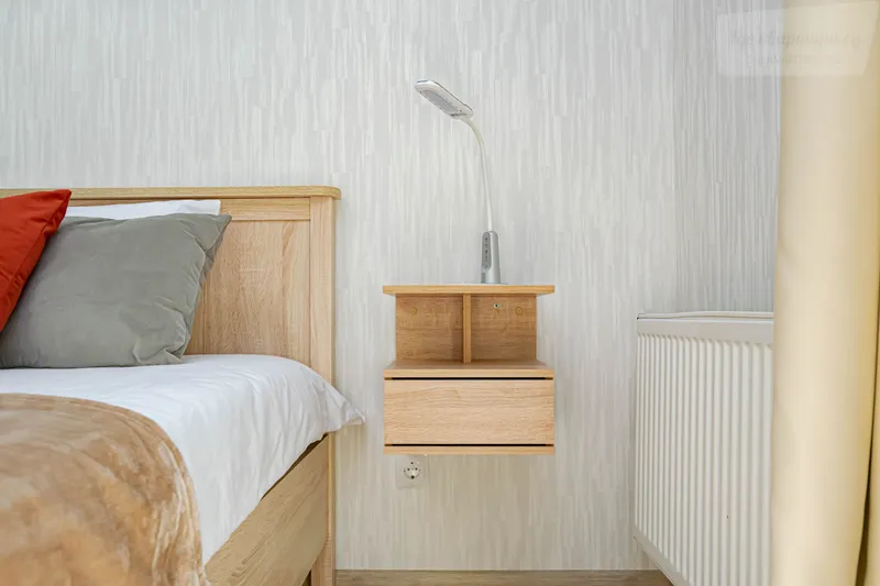 Серебристая улица, 7