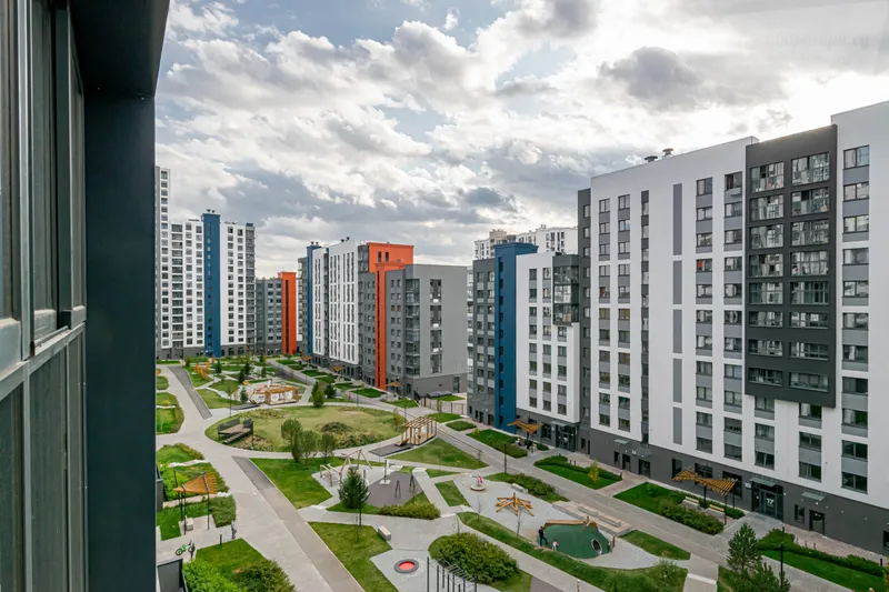 Серебристая улица, 7