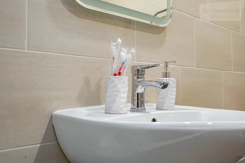 Серебристая улица, 7