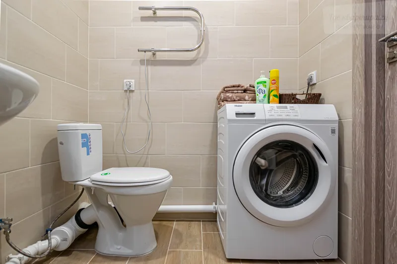 Серебристая улица, 7