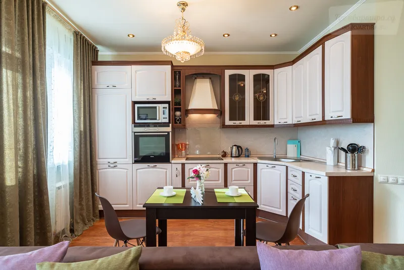 Омская улица, 25