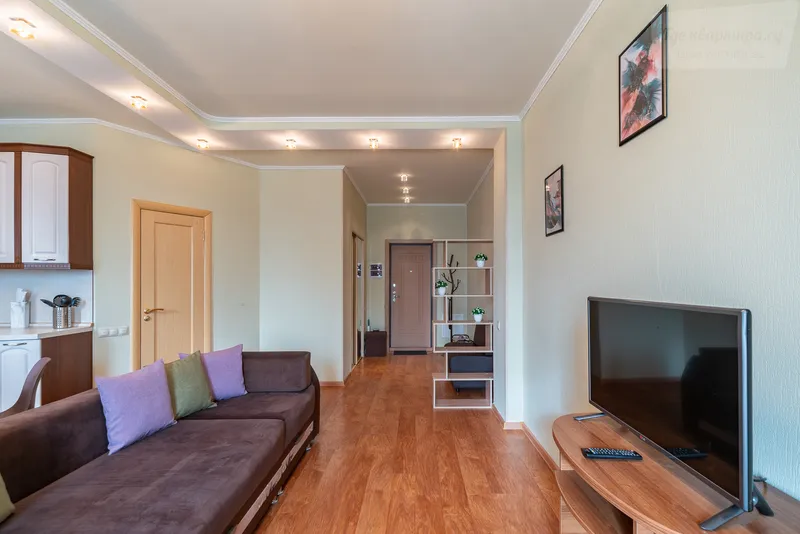 Омская улица, 25