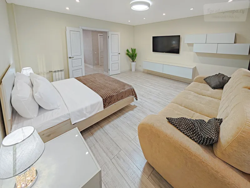 Ново-Садовая улица, 181