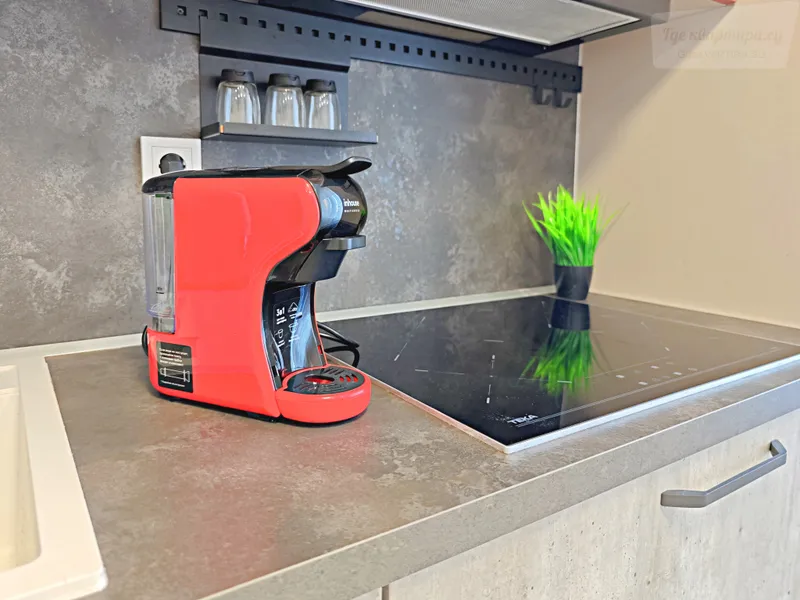 Ново-Садовая улица, 181