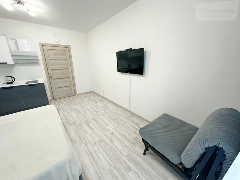 улица Софьи Перовской, 104