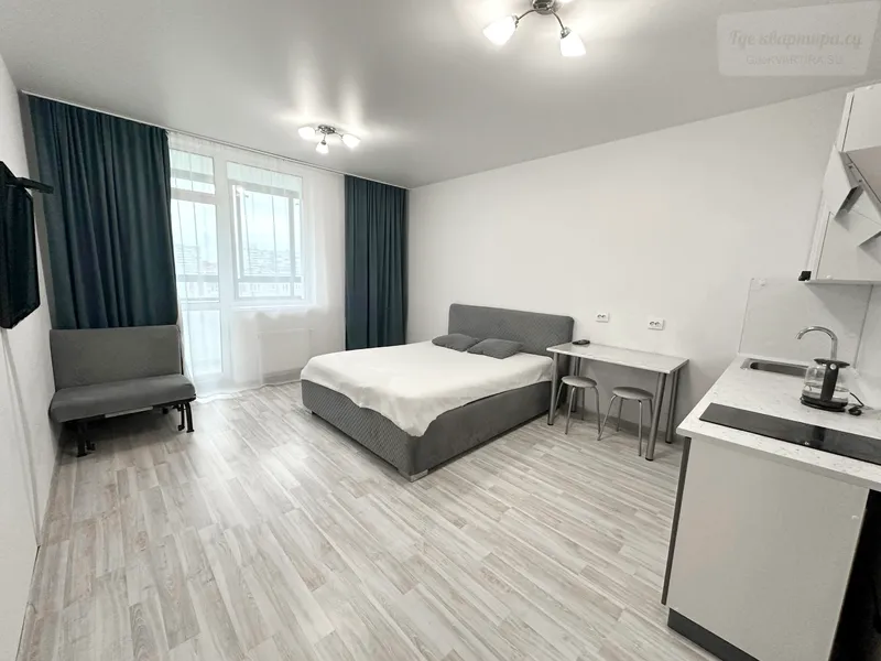 улица Софьи Перовской, 104