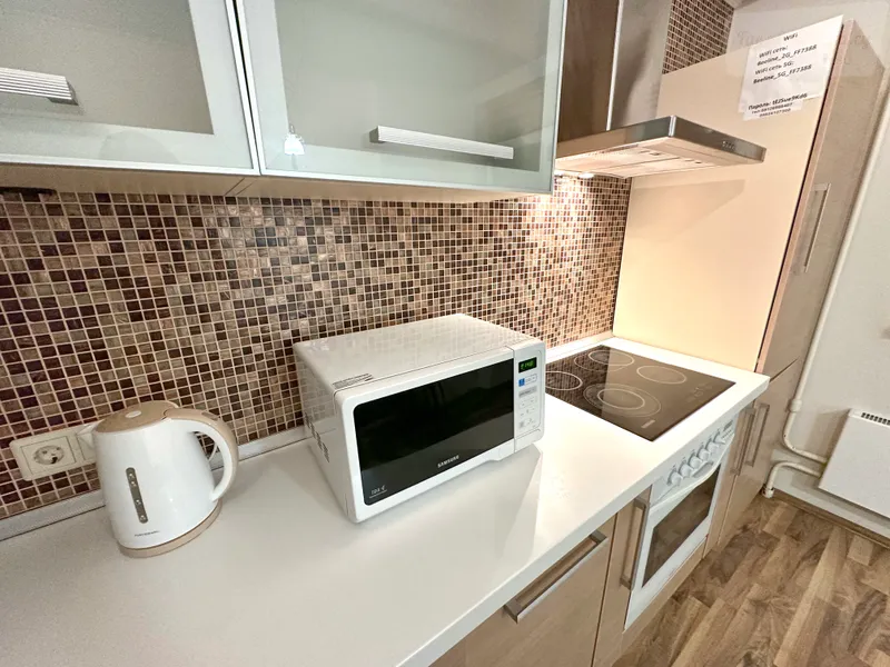 Шефская улица, 103