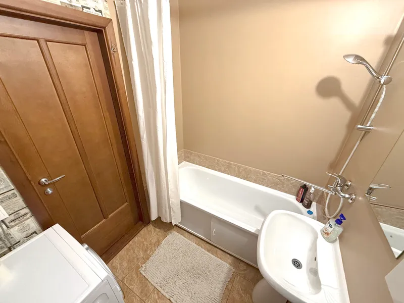 Шефская улица, 103