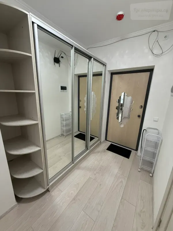 проспект Космонавтов, 108/4