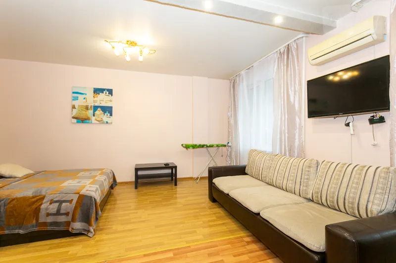 улица Галущака, 2