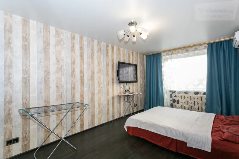 Комсомольский проспект, 8