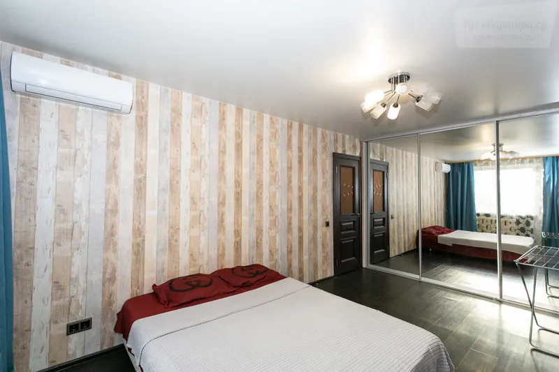 Комсомольский проспект, 8