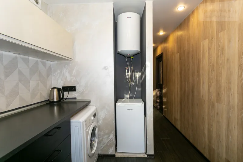 Комсомольский проспект, 8