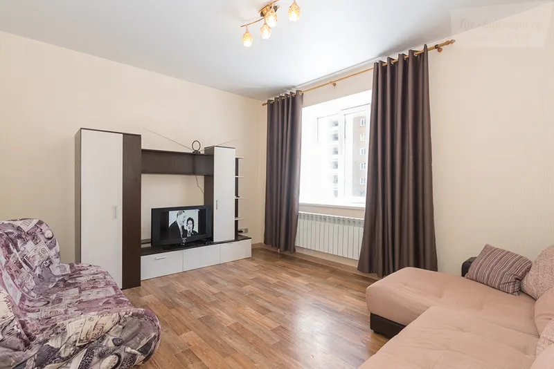 улица Кошурникова, 2/1