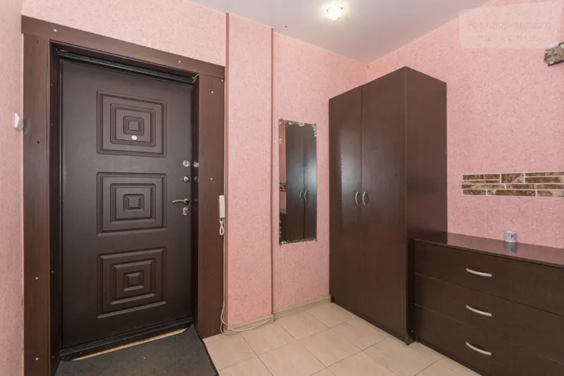 улица Адриена Лежена, 17