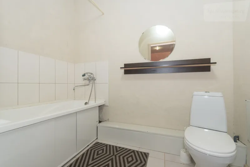 улица Адриена Лежена, 17