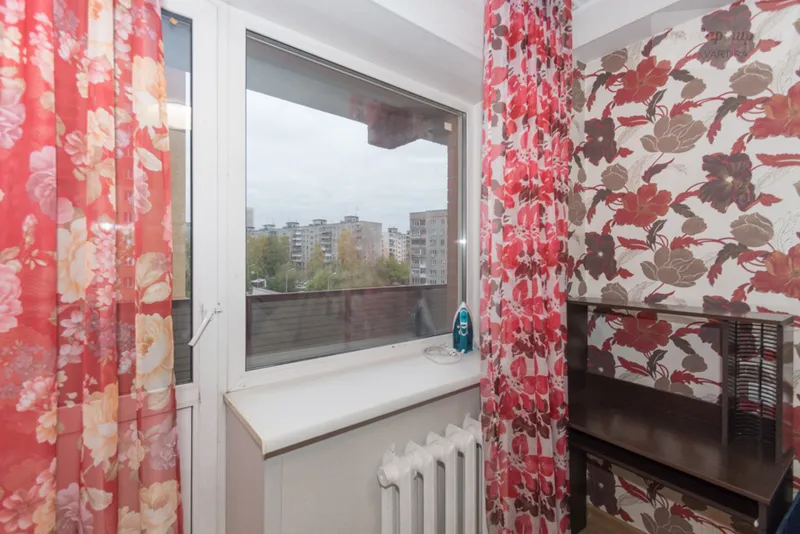 улица Адриена Лежена, 17