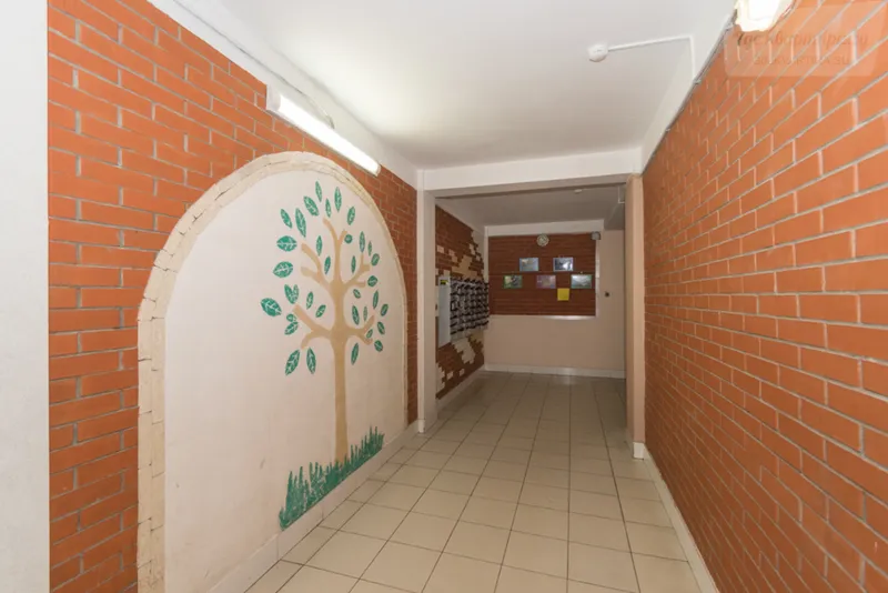 улица Адриена Лежена, 17